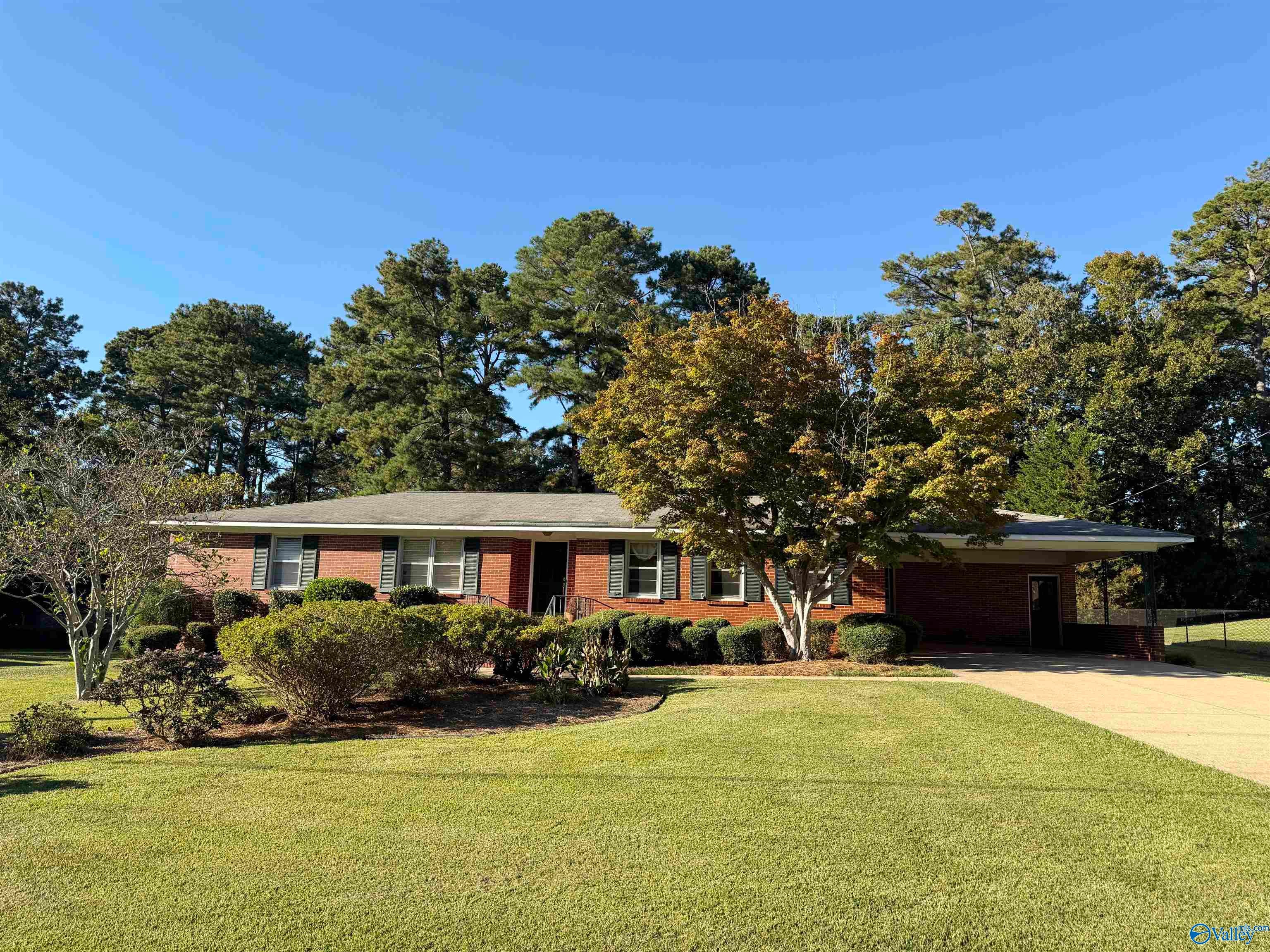 209 Wildhaven Circle — photo