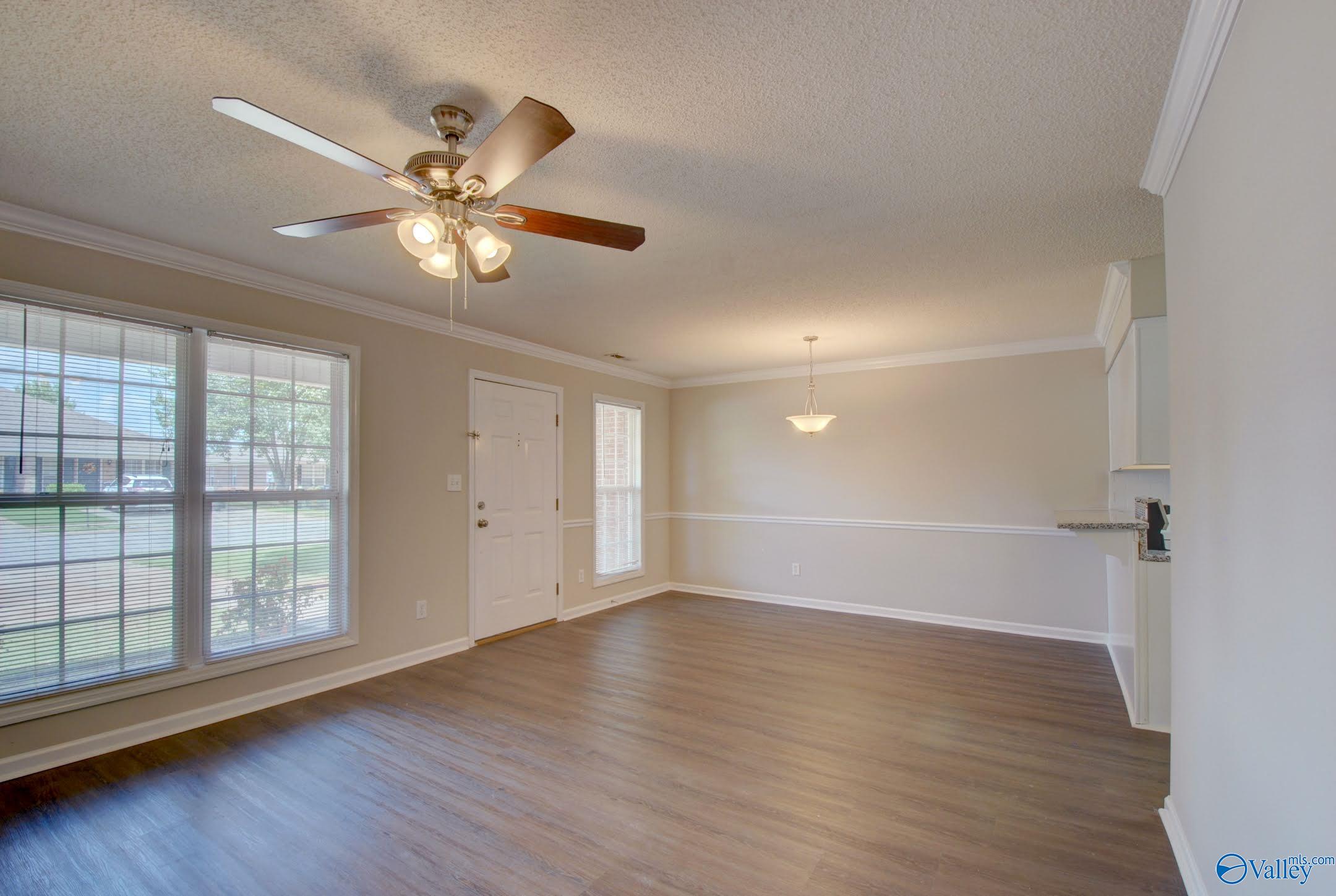 126 Railroad Ridge Road — photo