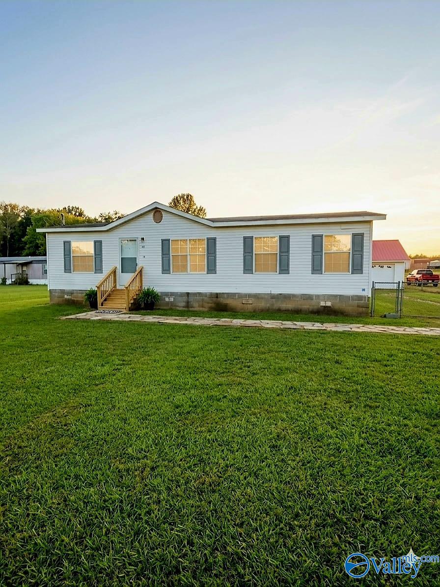 122 Stephens Road — photo