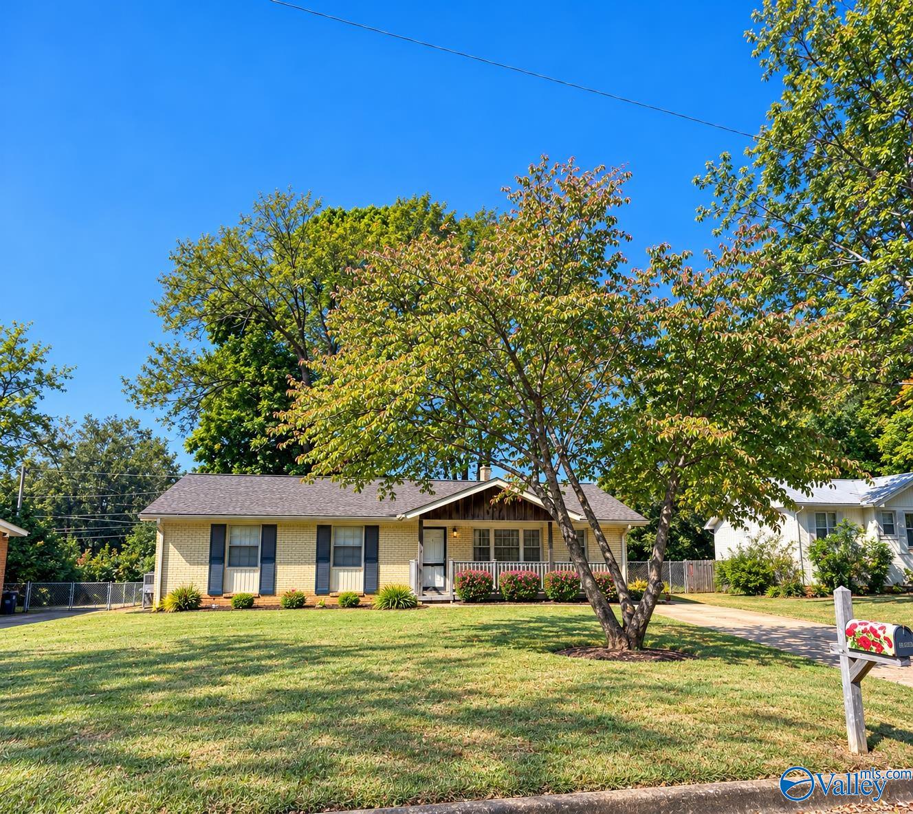 2019 Chambers Drive — photo
