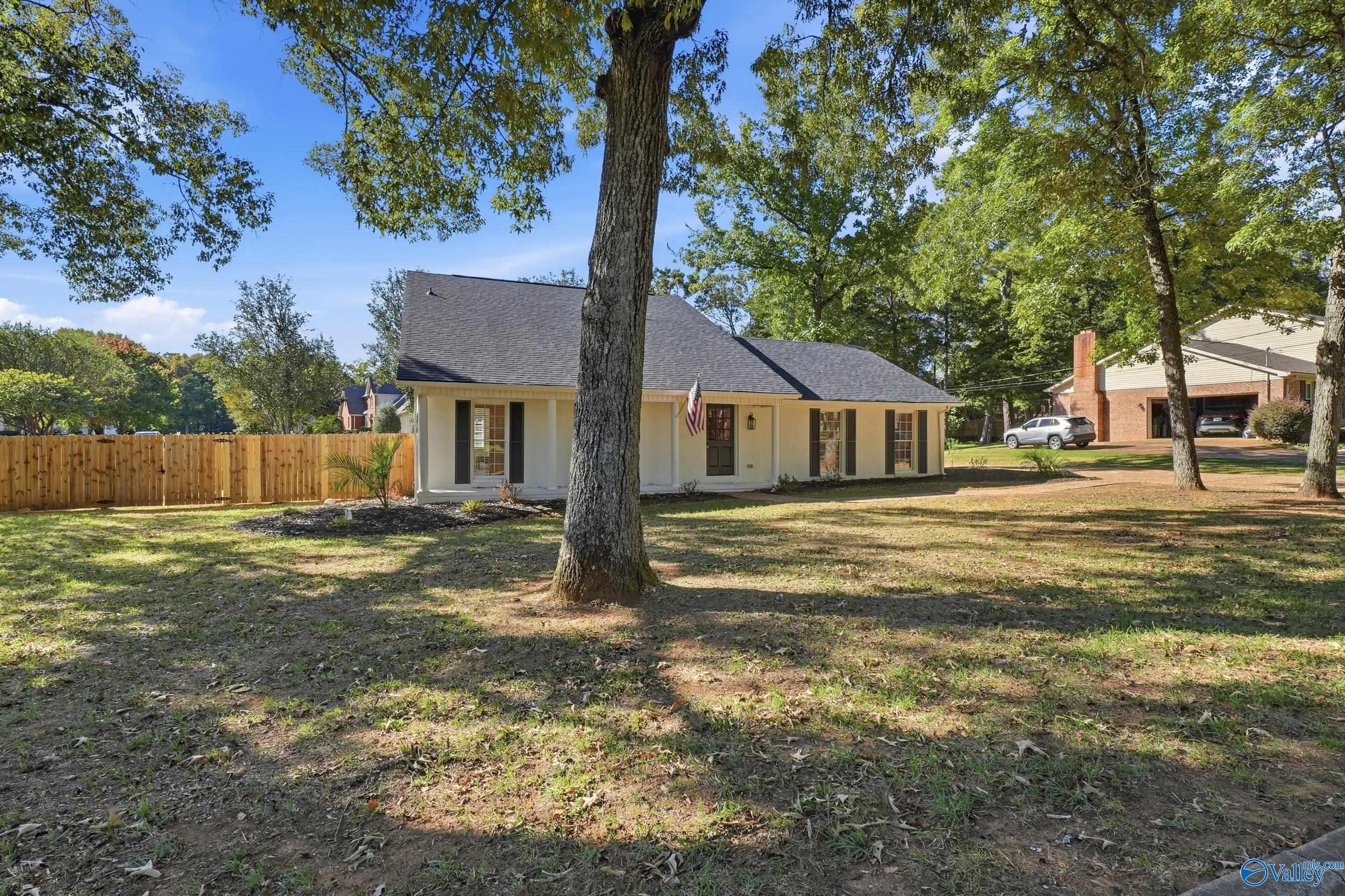 3415 Timber Way SW, Decatur, AL 35603 — photo 2