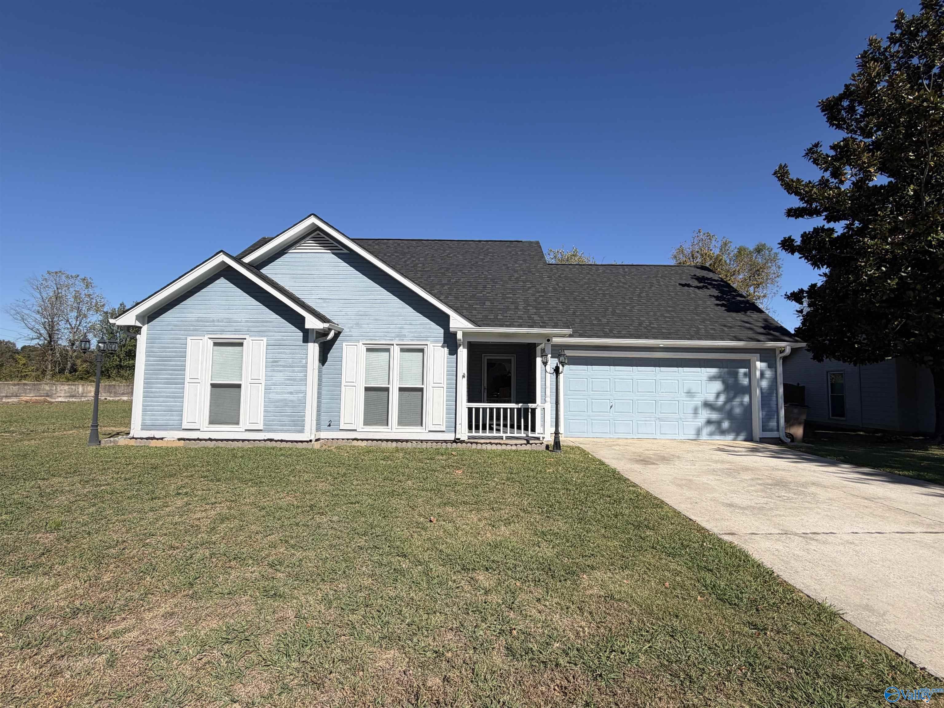 2812 Lake Knoll Drive SW — photo