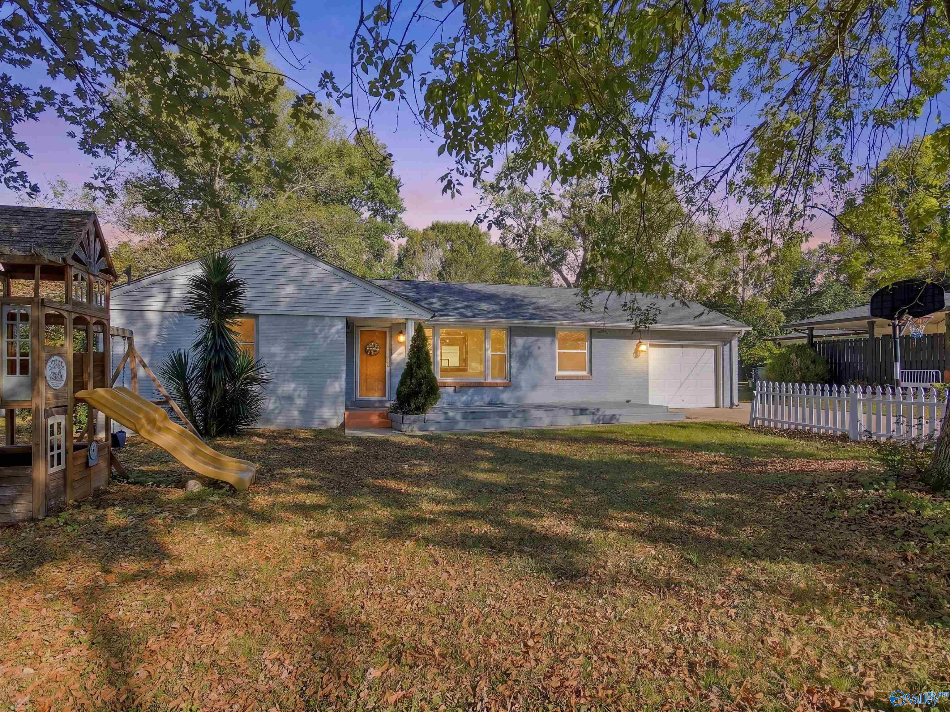 2104 SW Hansel Avenue SW — photo