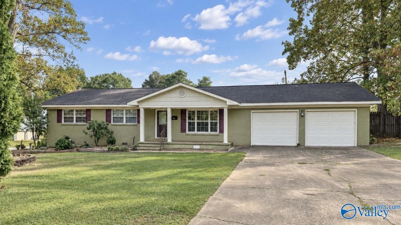 126 Gordon Drive — photo