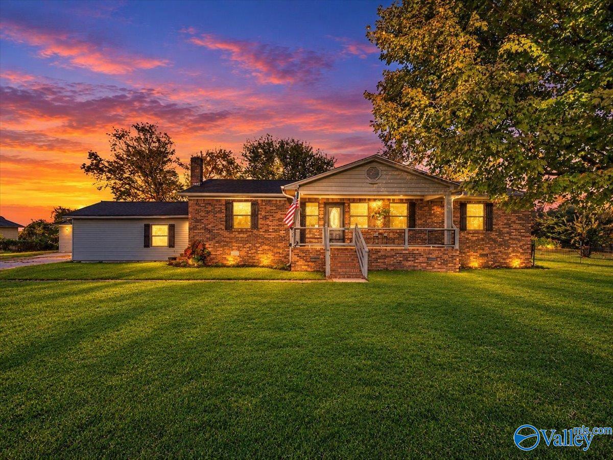424 Horseshoe Bend Road — photo