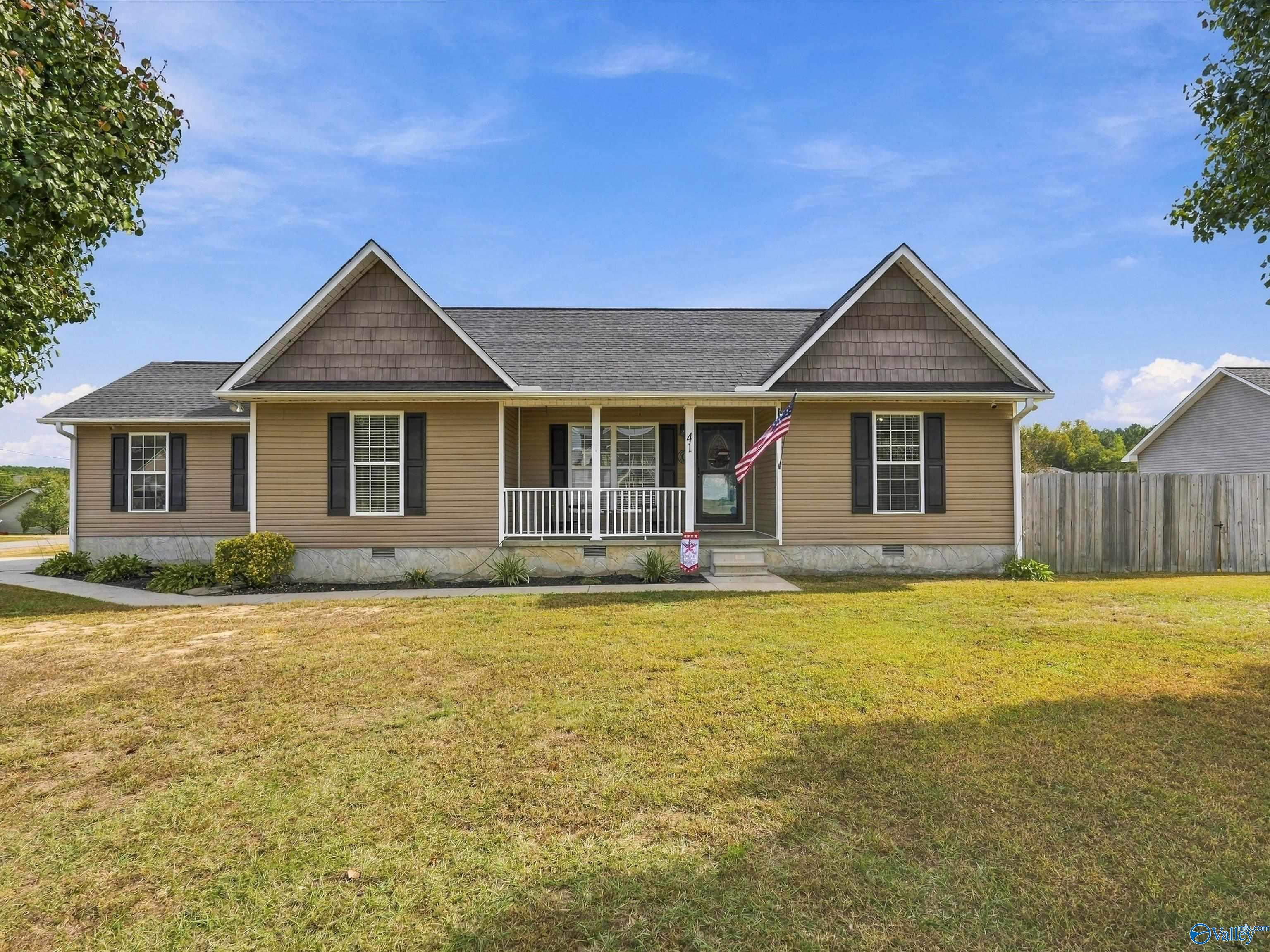 41 Granite Circle — photo