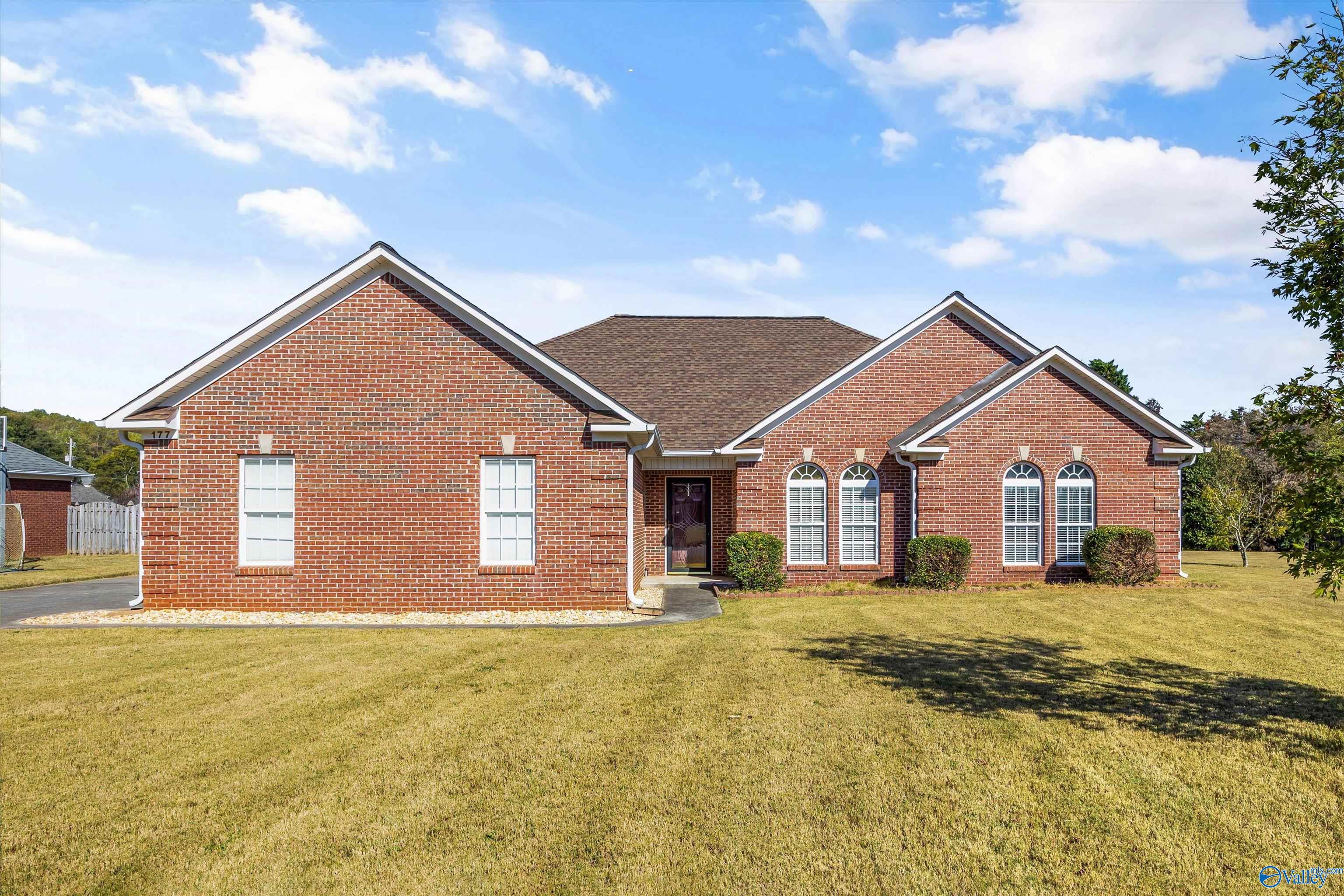177 Timber Oak Road — photo