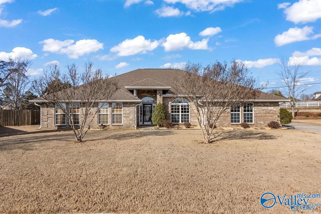 610 Summer Cove Circle NW — photo