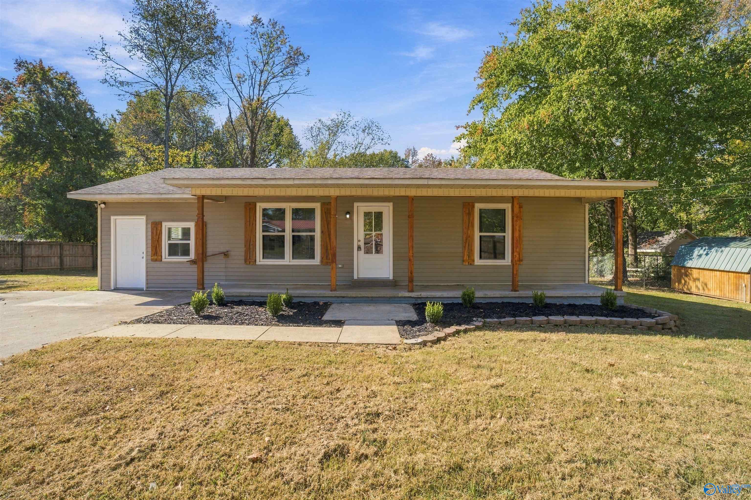 16712 Brooks Drive — photo