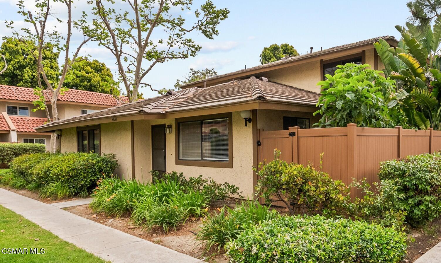6647 Shakespeare Way — photo