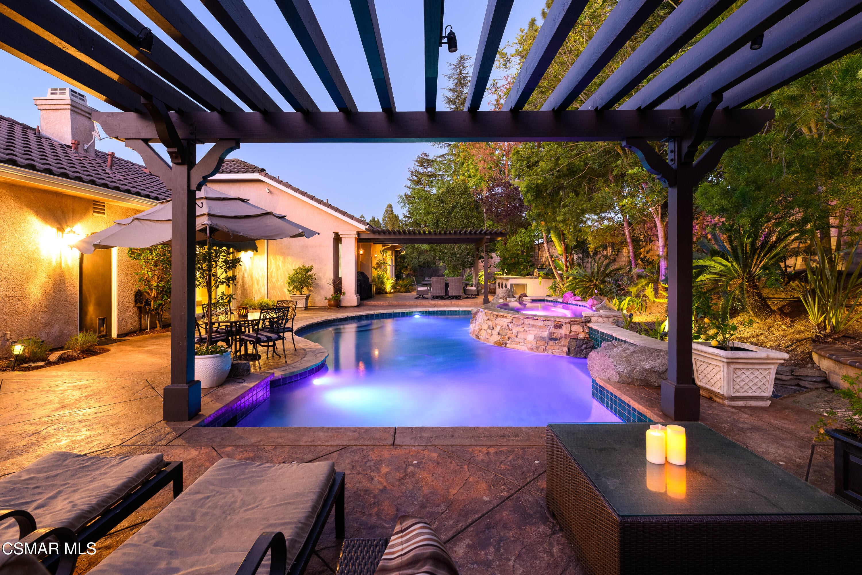 936 Vivian Circle — photo