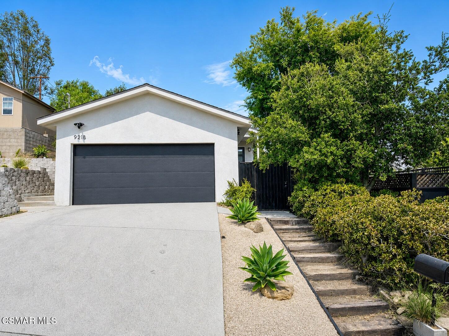 9218 Slater Terrace — photo