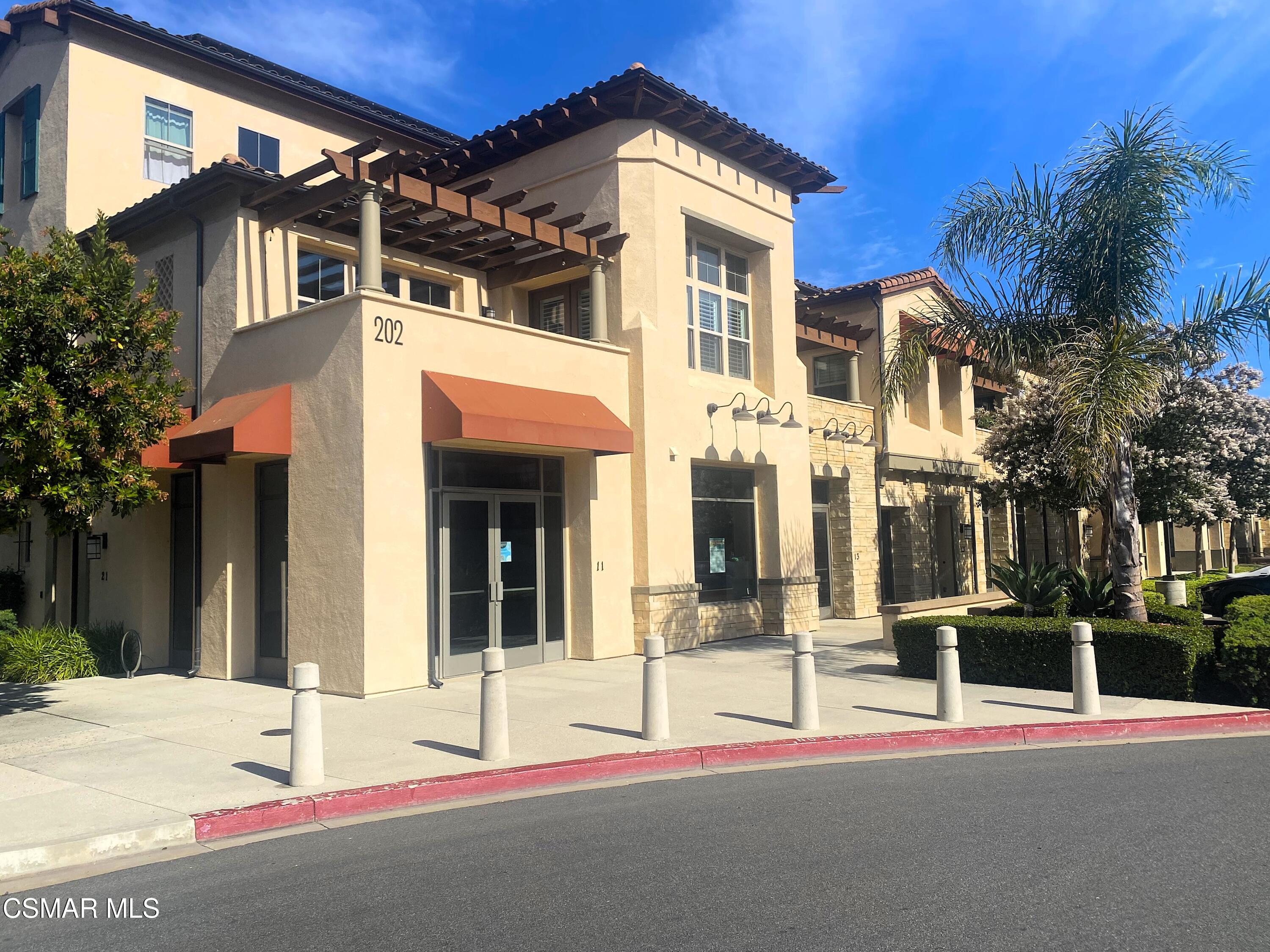 202 Village Commons Boulevard 13 — photo
