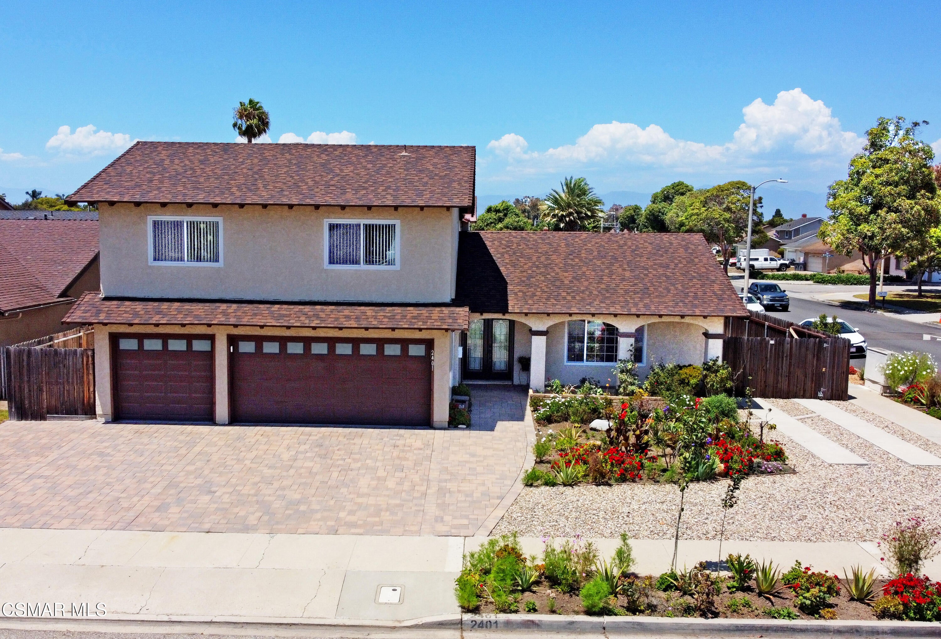 2401 El Portal Way — photo