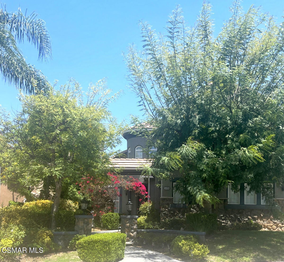 546 Rustic Hills Drive — photo