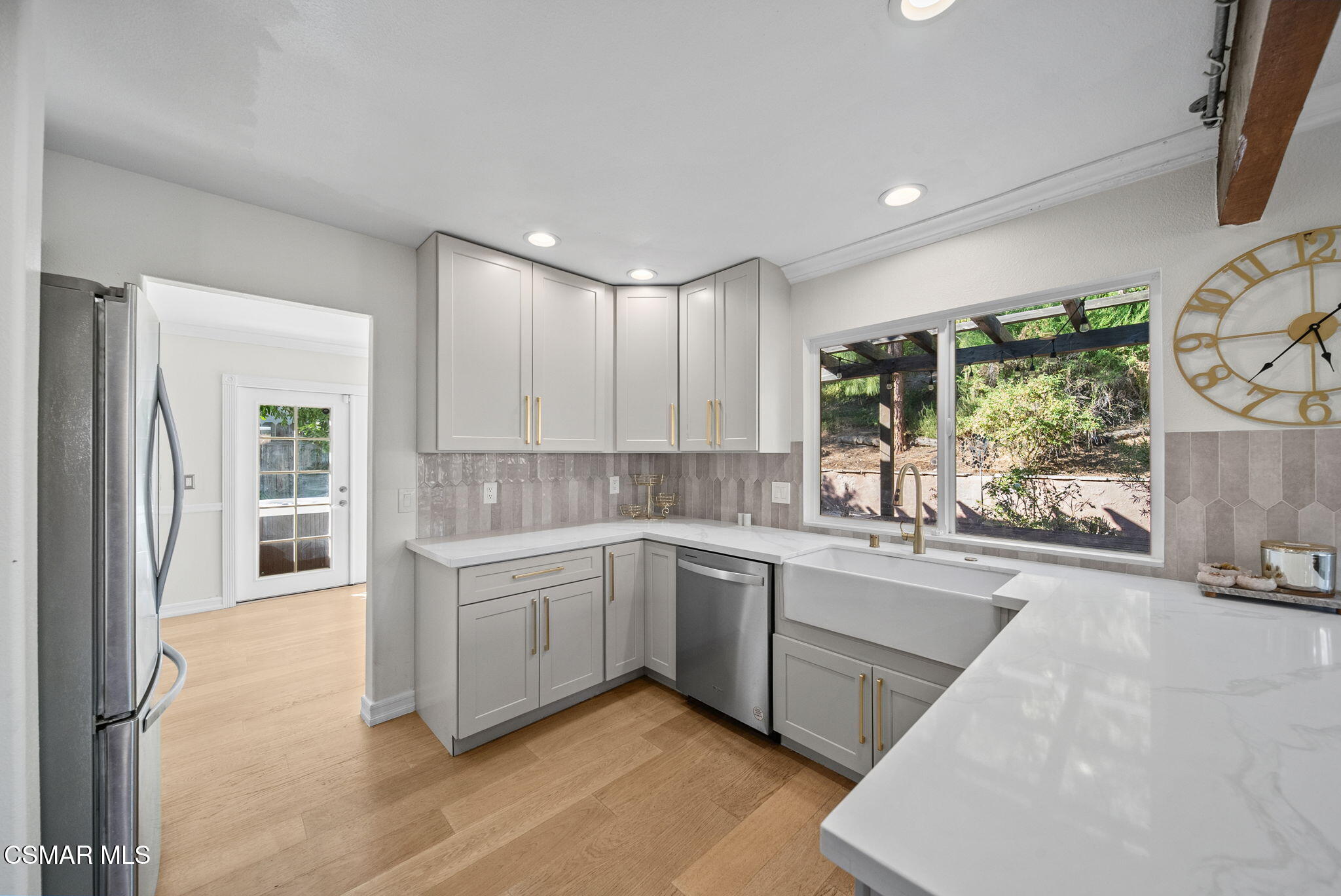 30729 Lakefront Drive — photo