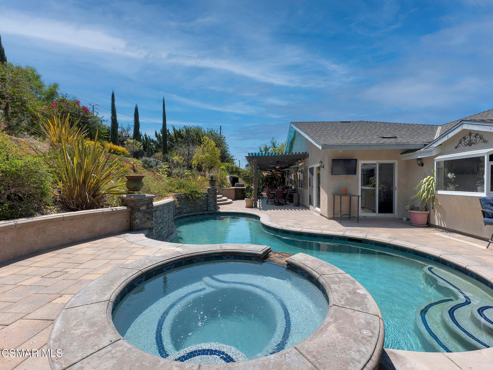 1450 Calle Avellano — photo