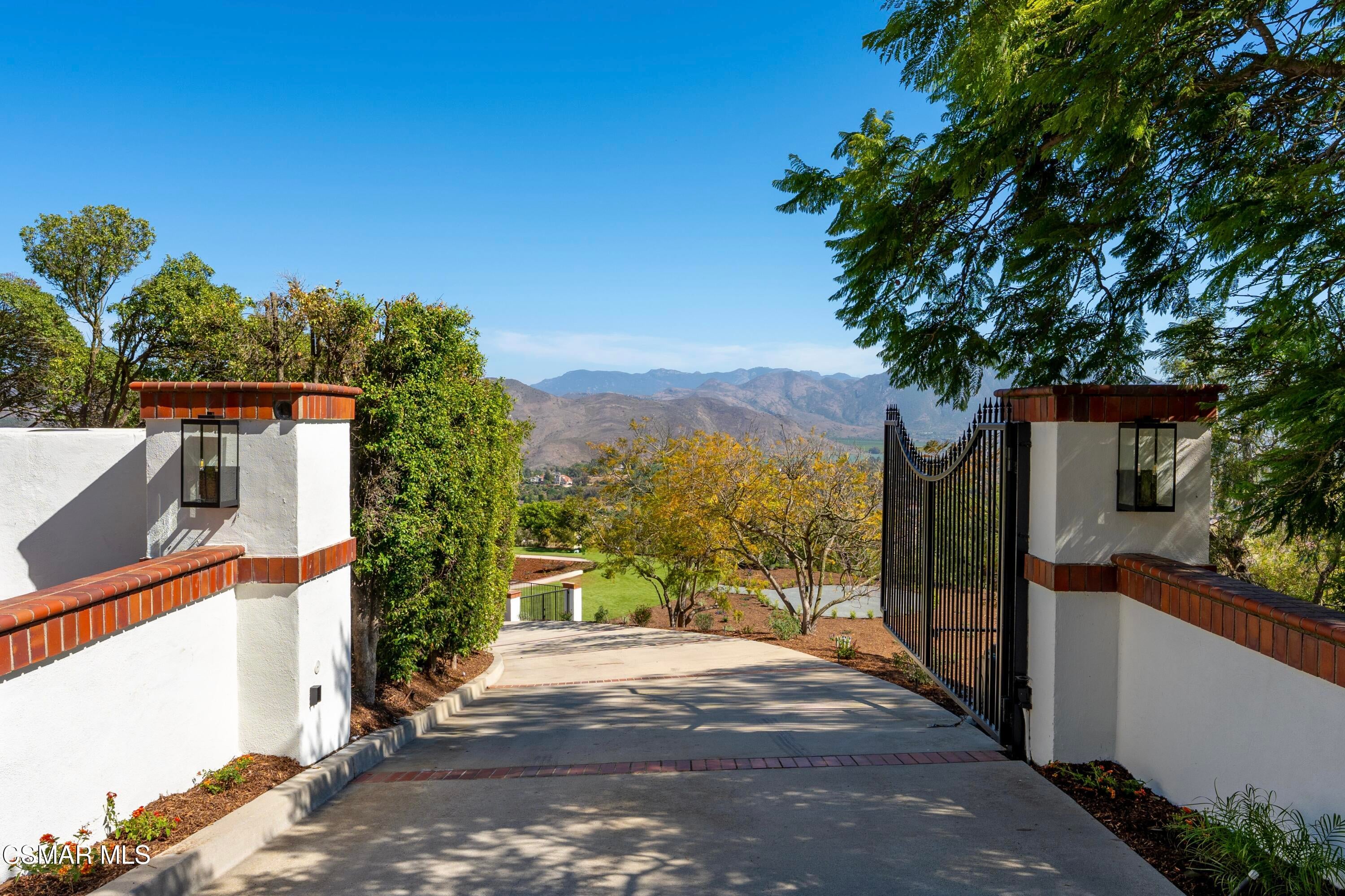 6022 Cielo Vista Court — photo