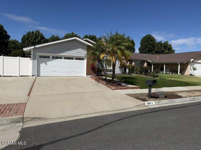 3977 Bayside Street — photo