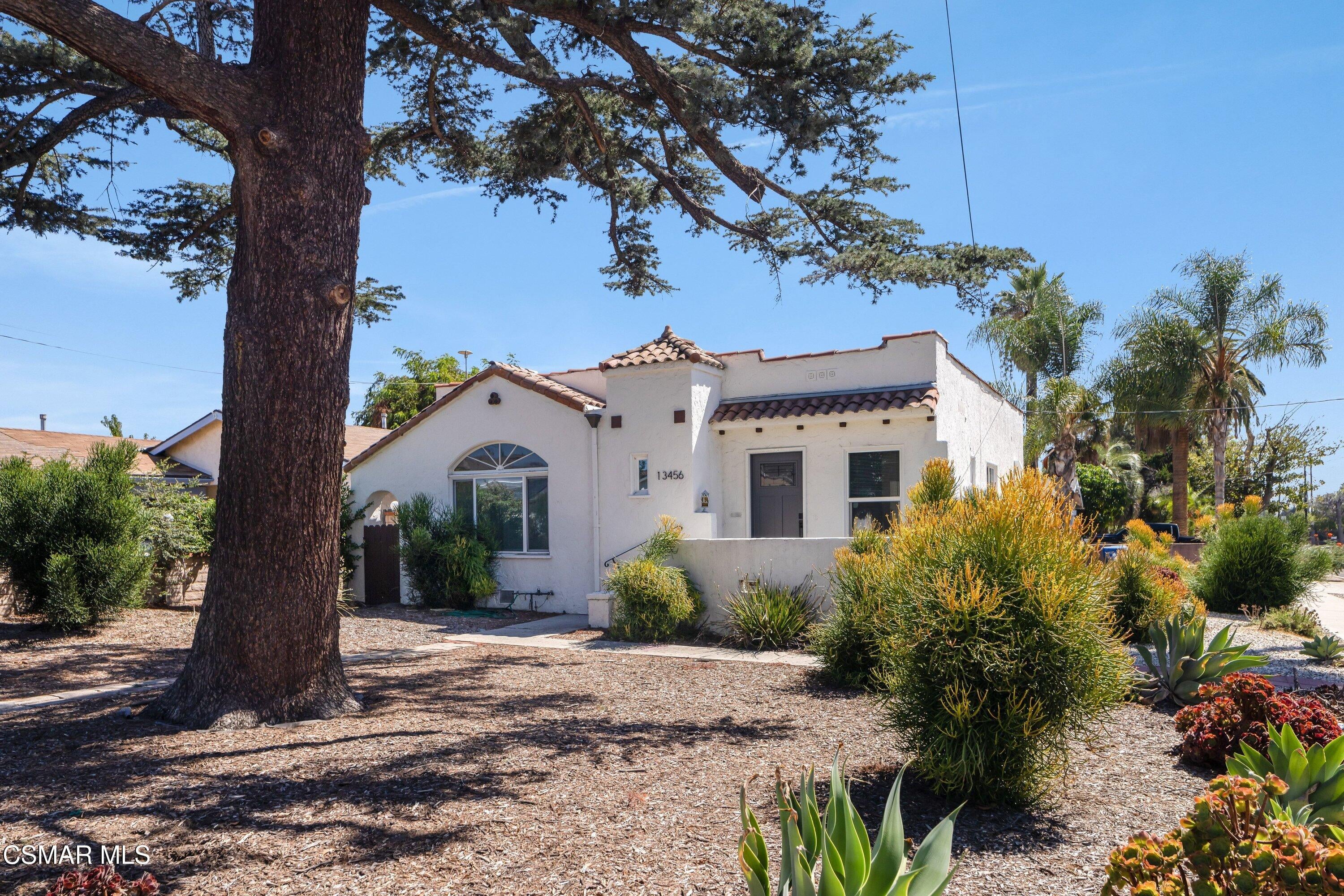 13456 Reedley Street — photo