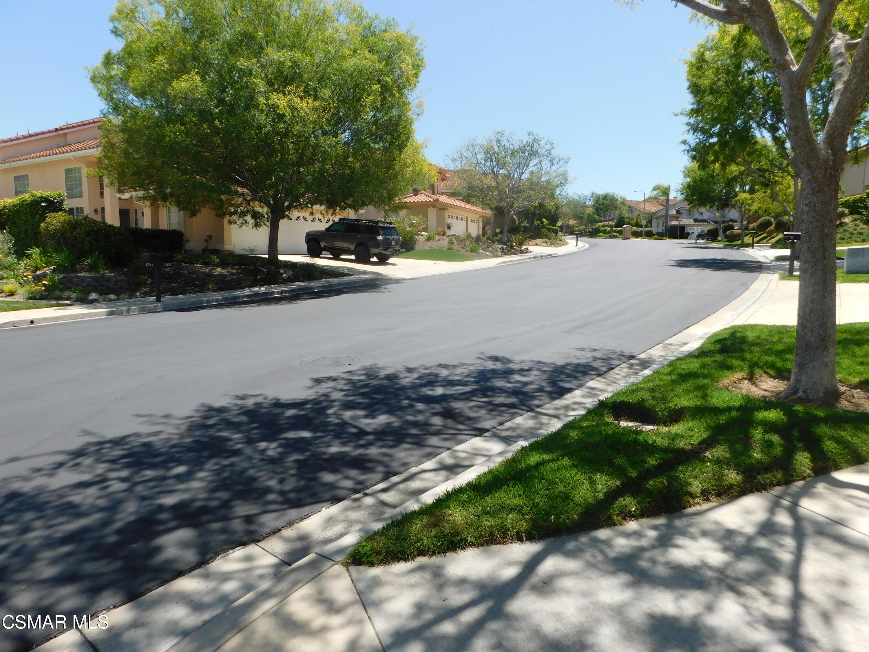 Home in Thousand Oaks, CA 91320 — photo 3