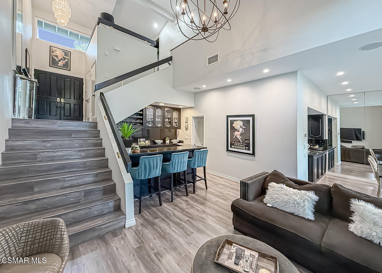 4695 Club View Drive — photo