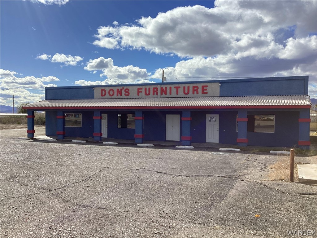 5725 S Highway 95 — photo