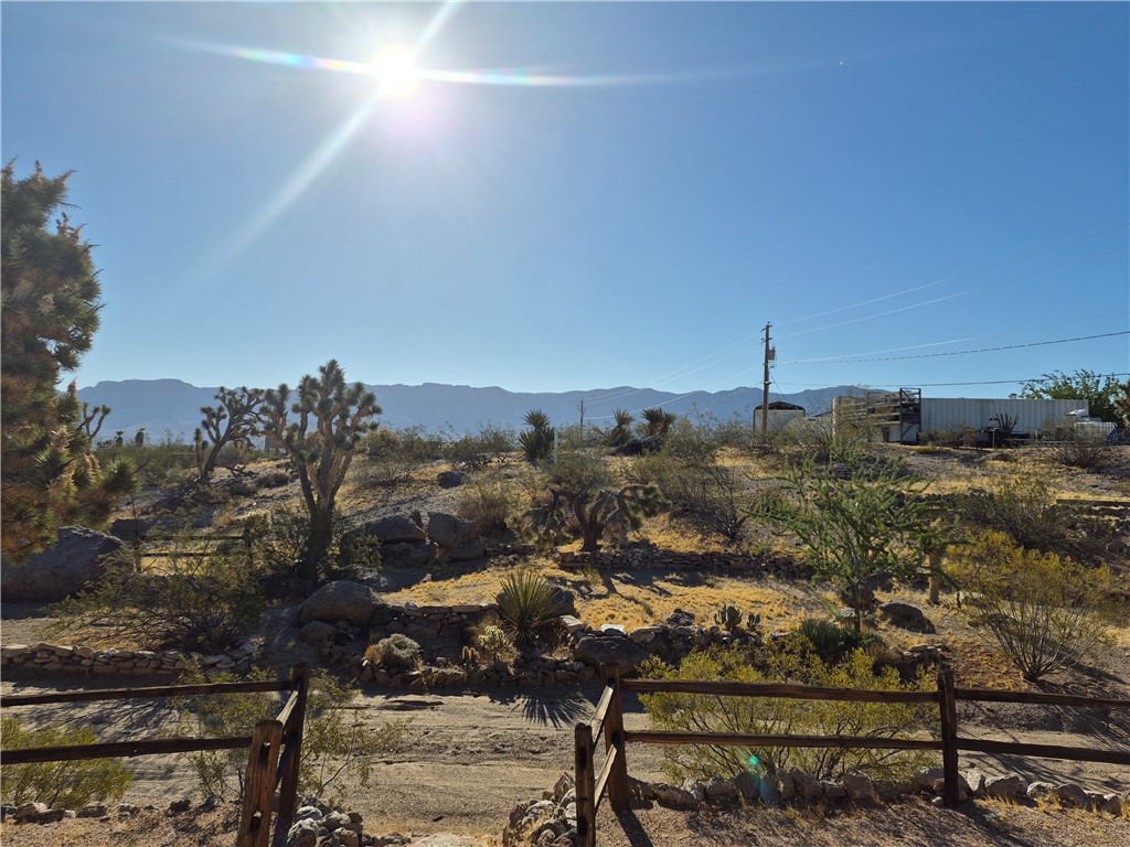 600 W Havasu Lane — photo