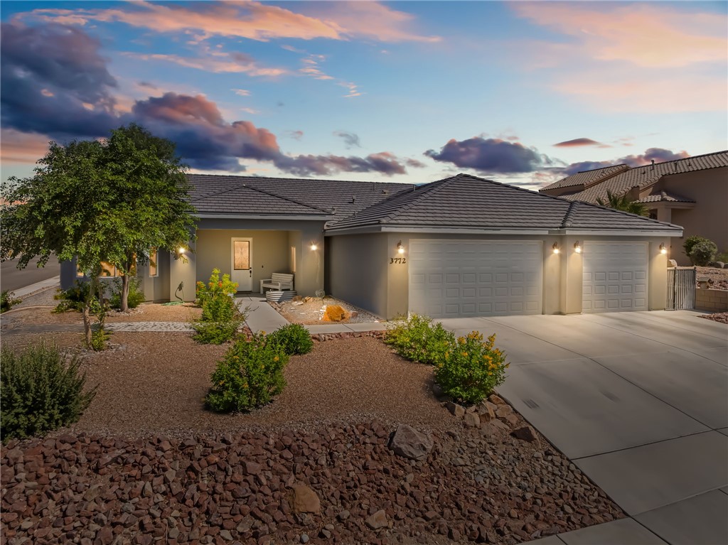 3772 Tomahawk Lane — photo