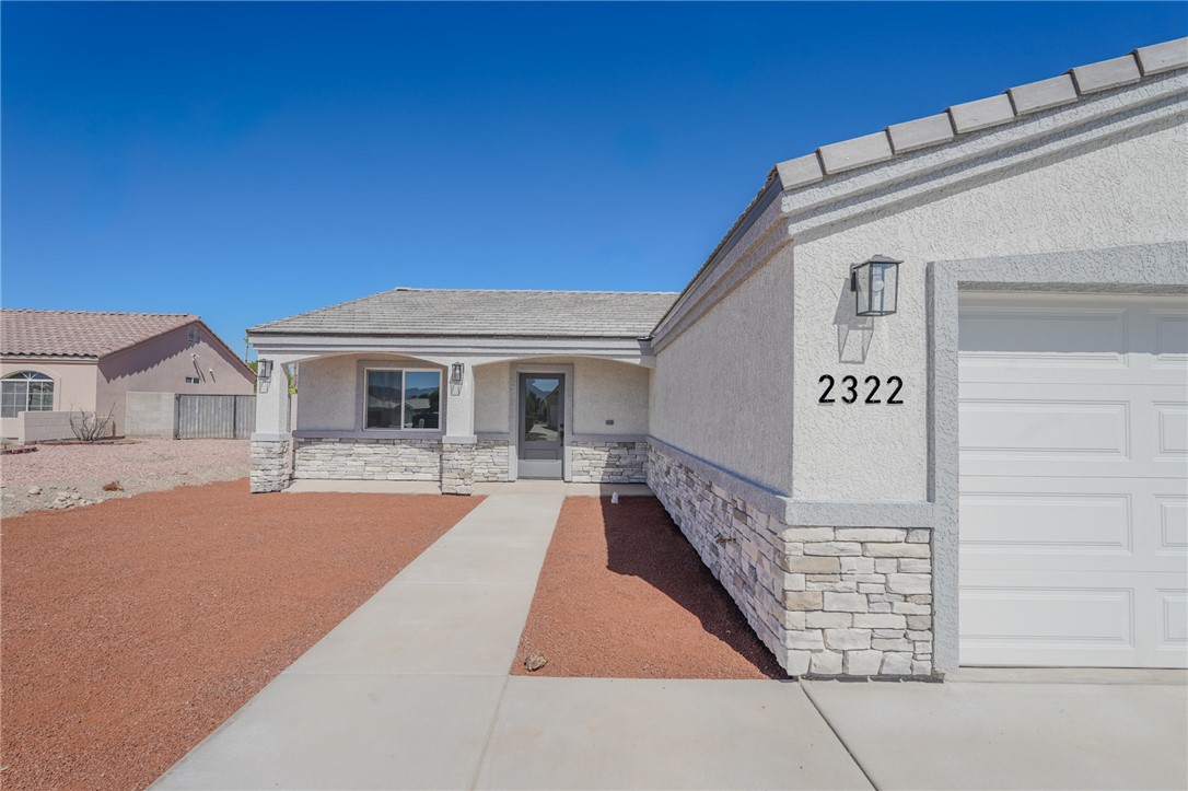 2322 E Wild Rose Court — photo