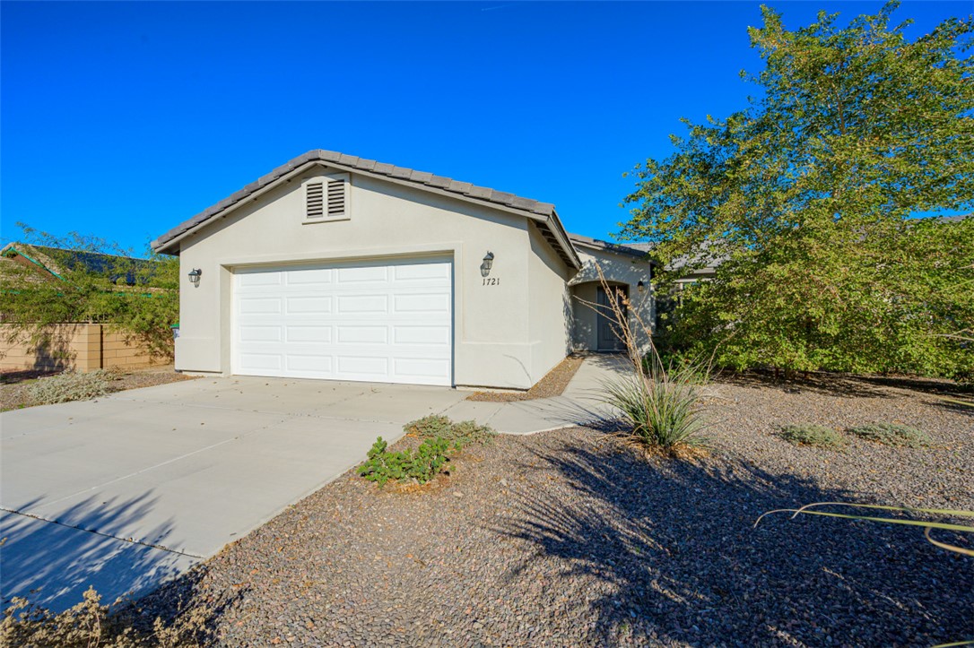 1721 E Desert Fern Way — photo