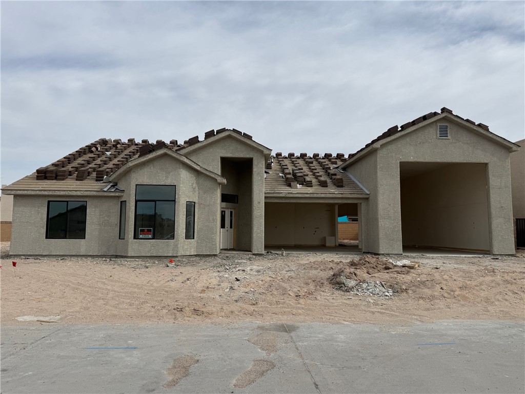 1317 E Placer Drive — photo