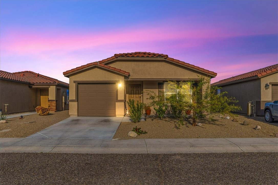 2431 Tapatio Drive — photo