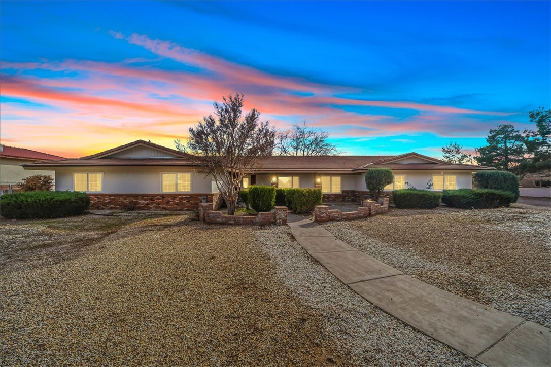 630 Shadow Mountain Drive — photo