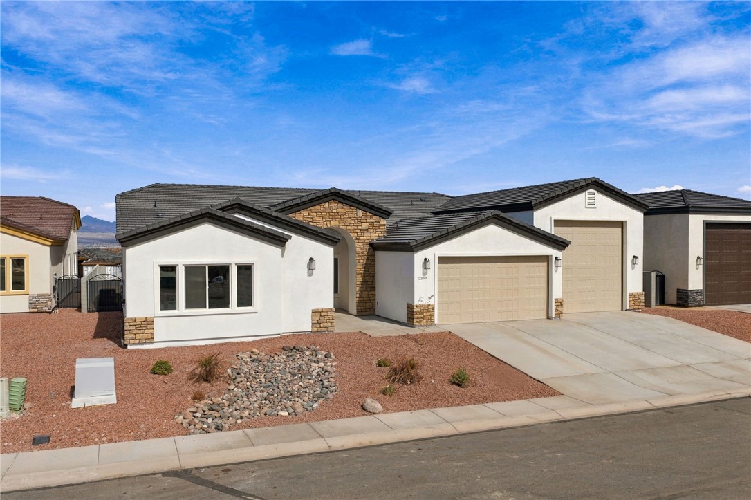 2339 Raven Court — photo