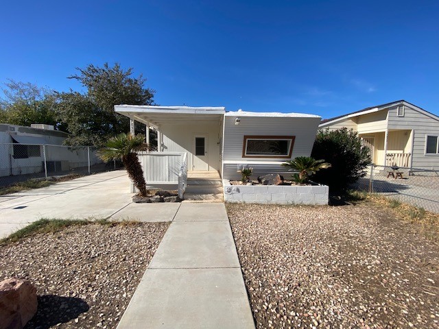 7837 S Mallard Street — photo