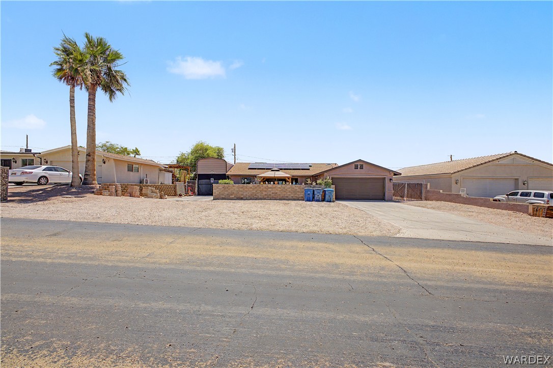 3670 Reservation Drive — photo