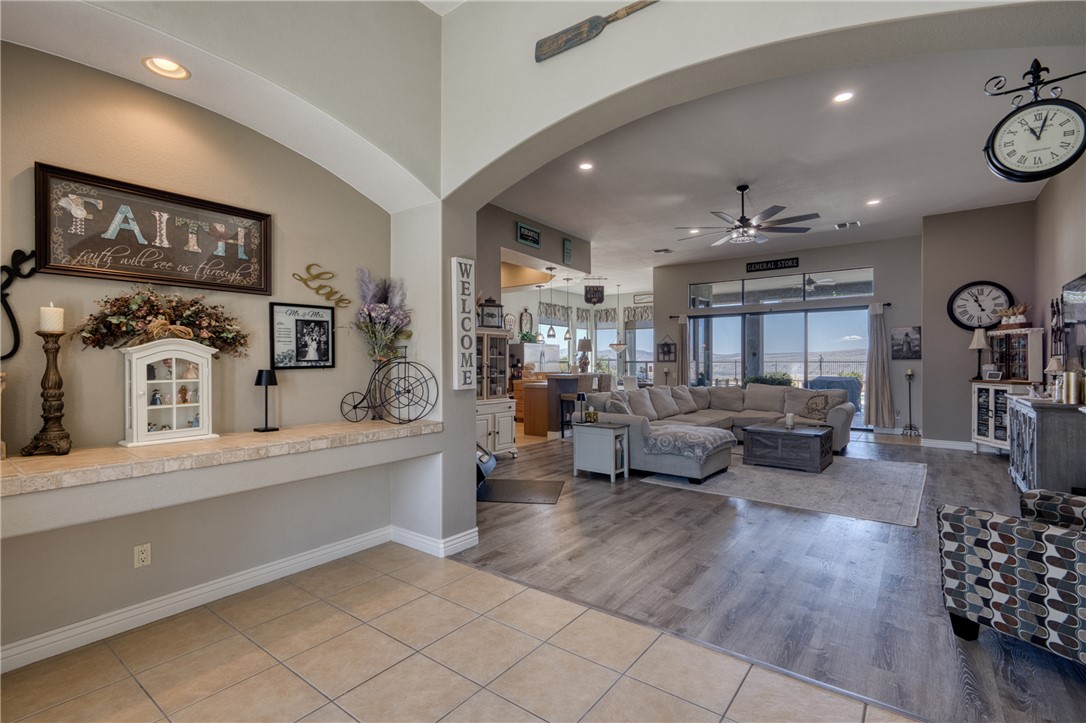 1215 Inverness Court — photo