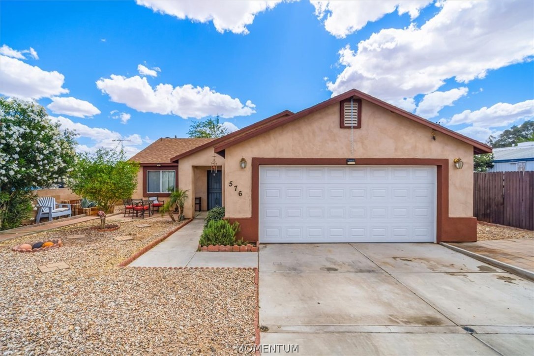 576 N Malibu Circle — photo