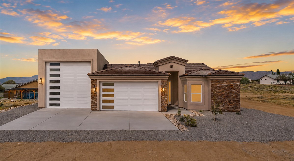 7617 E Sugarloaf Street — photo