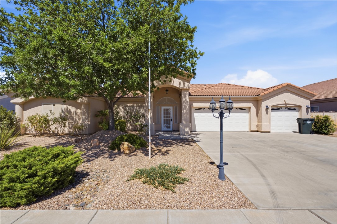 2061 Buena Vista Drive — photo