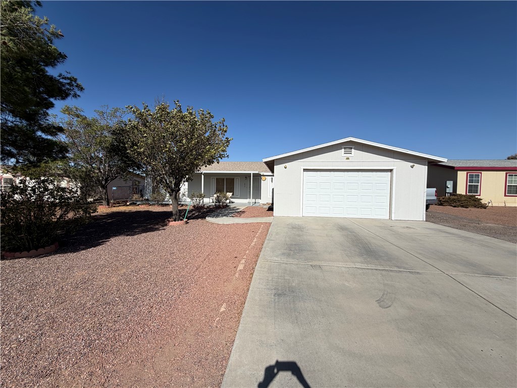 3616 N Rainbow Drive — photo