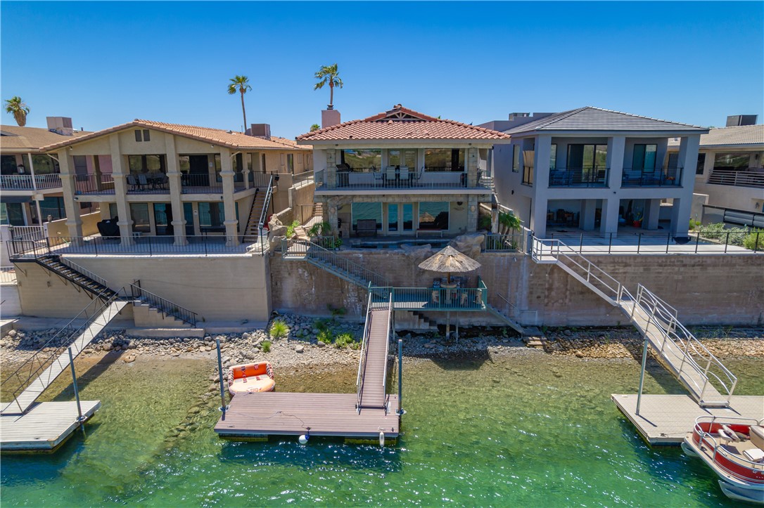 537 Riverfront Drive — photo