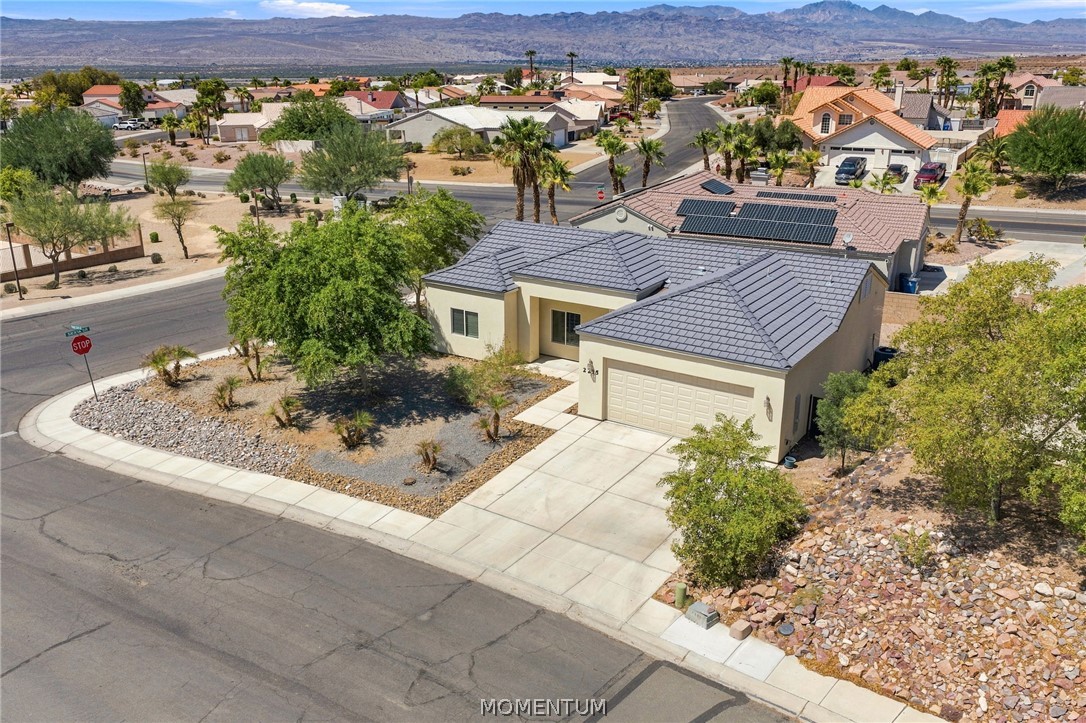 2215 Family Circle — photo