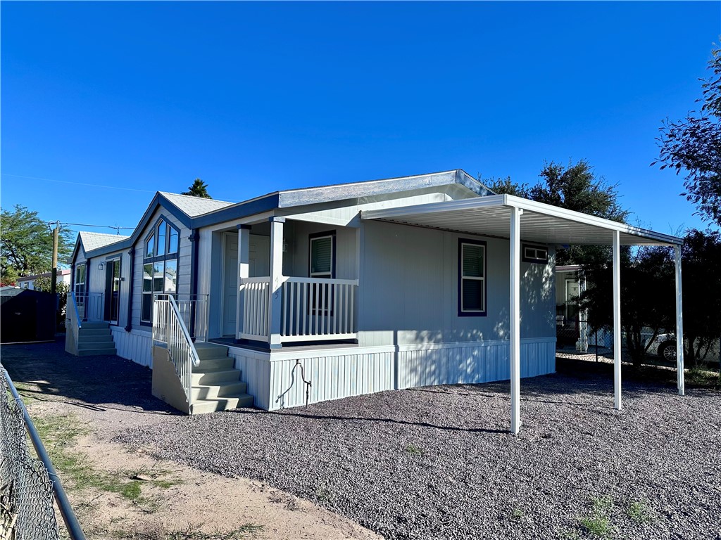 445 Steiger Drive — photo