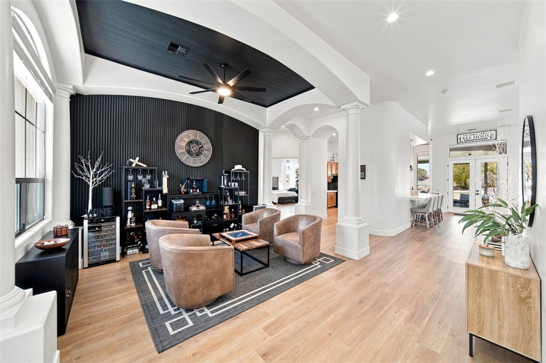 2936 Steamboat Drive — photo
