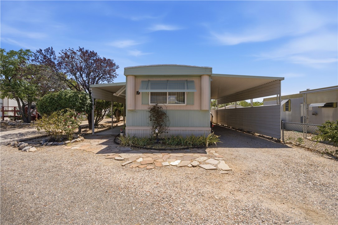 3003 Hualapai Mountain Road #19 — photo
