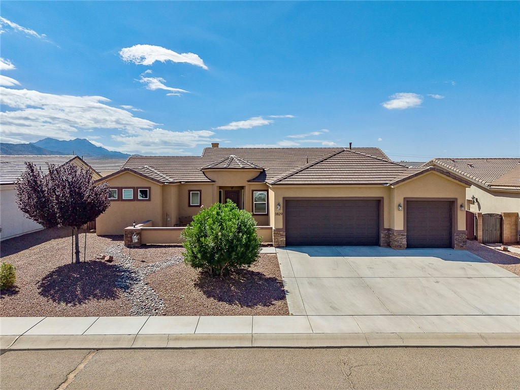 3829 Katie Lane Loop — photo