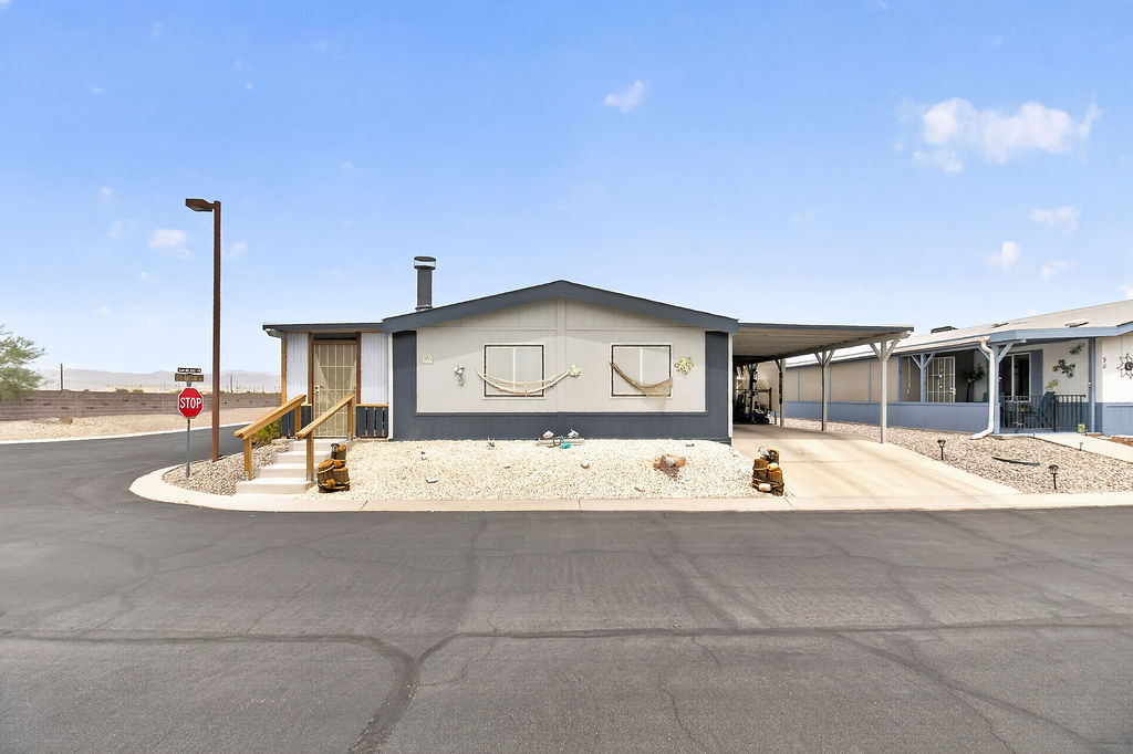 1545 E El Rodeo Road — photo
