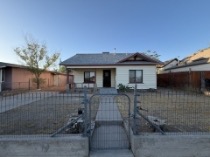 213 E Oak Street — photo